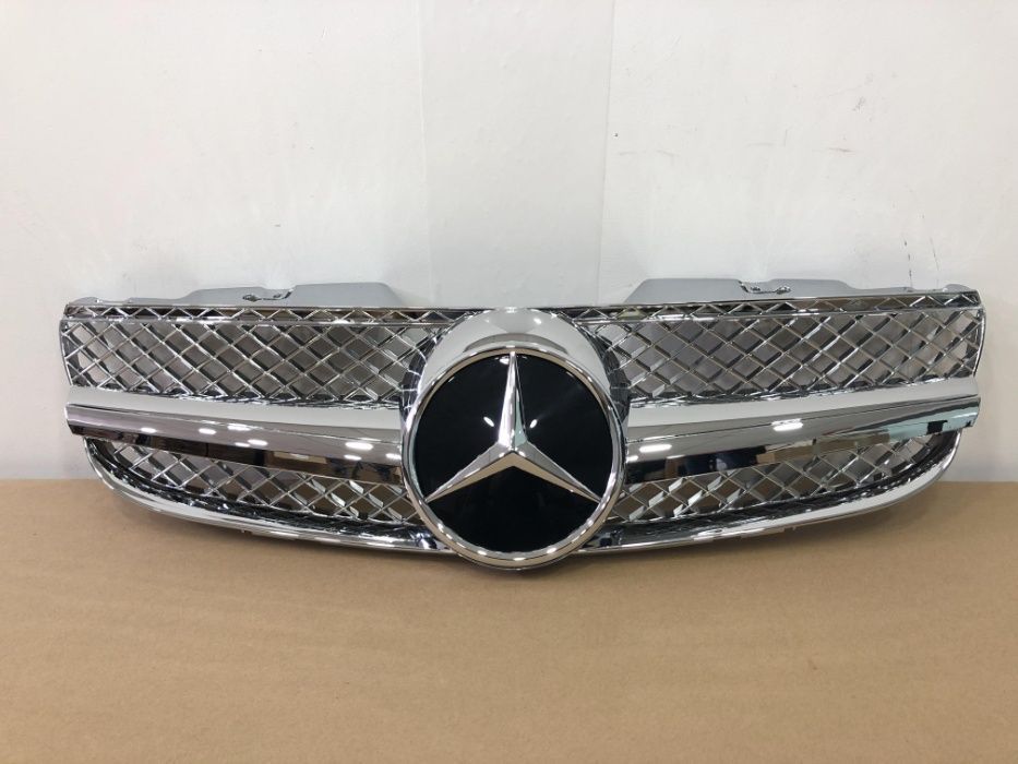 Решітка Радіатора Mercedes SL sl AMG R230 SL55 решітка 05-08г mercedes