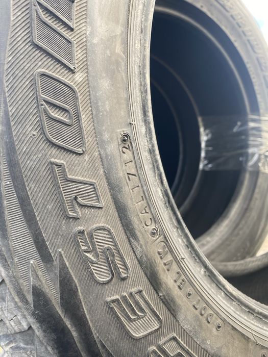 235 65 18 Brogestone Blizzak