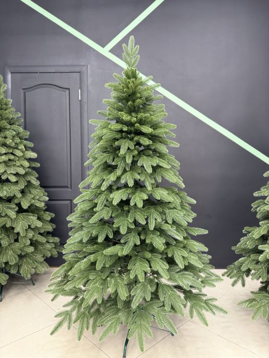 Власне Виробництво литих та засніжених штучних ялинок.Дроп,Опт