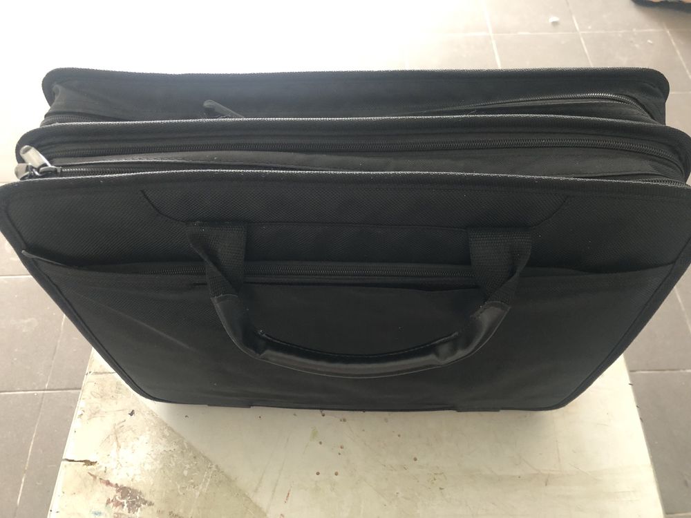Mala portatil Lenovo