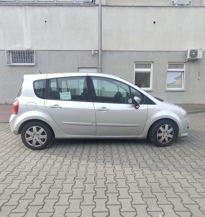 2009 Renault Modus 1.6 benzyna automat 82 112km