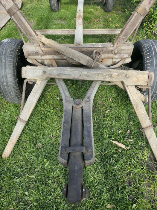 Wóz drewniany konny