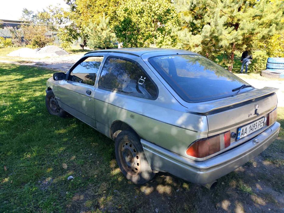 Продам нормальний Ford Sierra