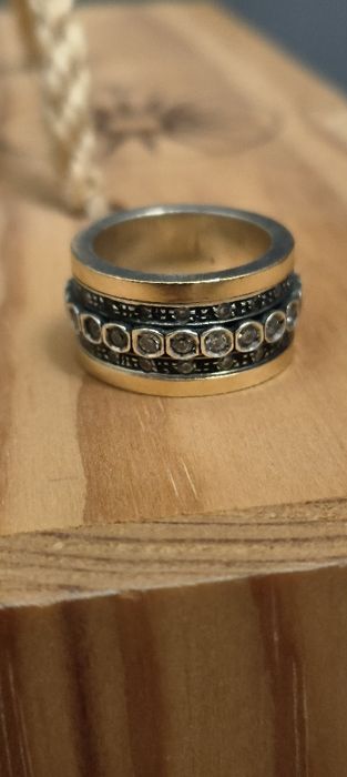 Anel em prata e ouro