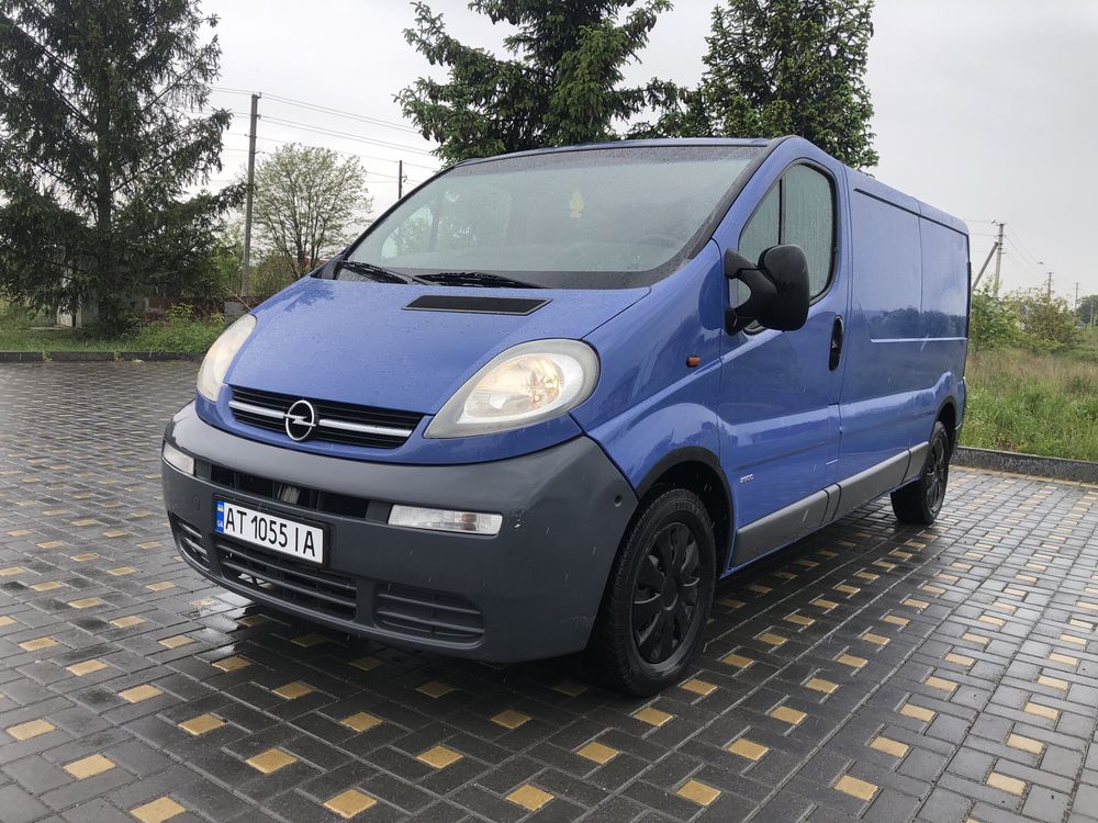 Opel Vivaro Вантажний Maxi База 1.9 Дизель 6 Передач!