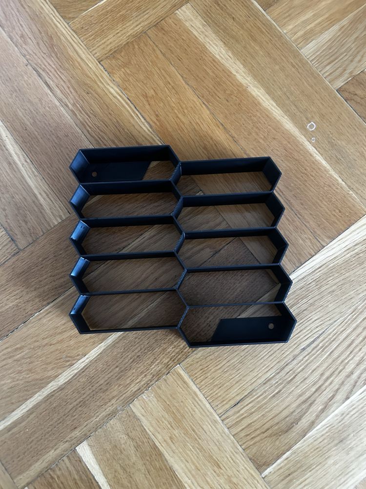 4x hw czarny Maciej