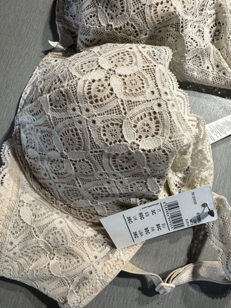 Нові бюстики Intimissimi