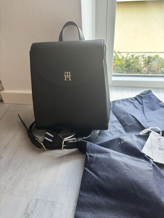 Tommy Hilfiger plecak