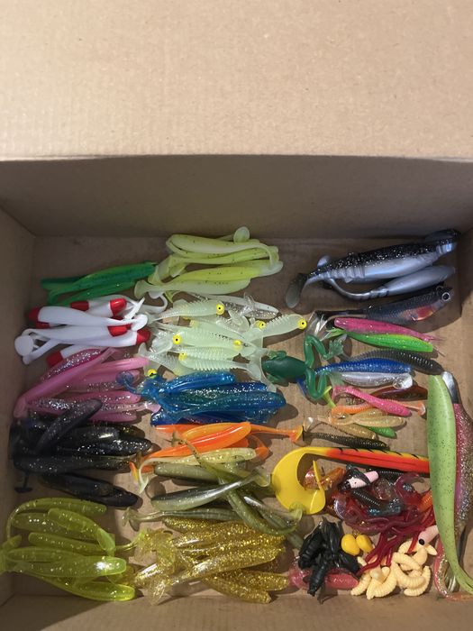 Zestaw 10 losowych przynęt spinningowy