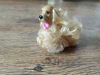 Stylin pup Barbie lata 90