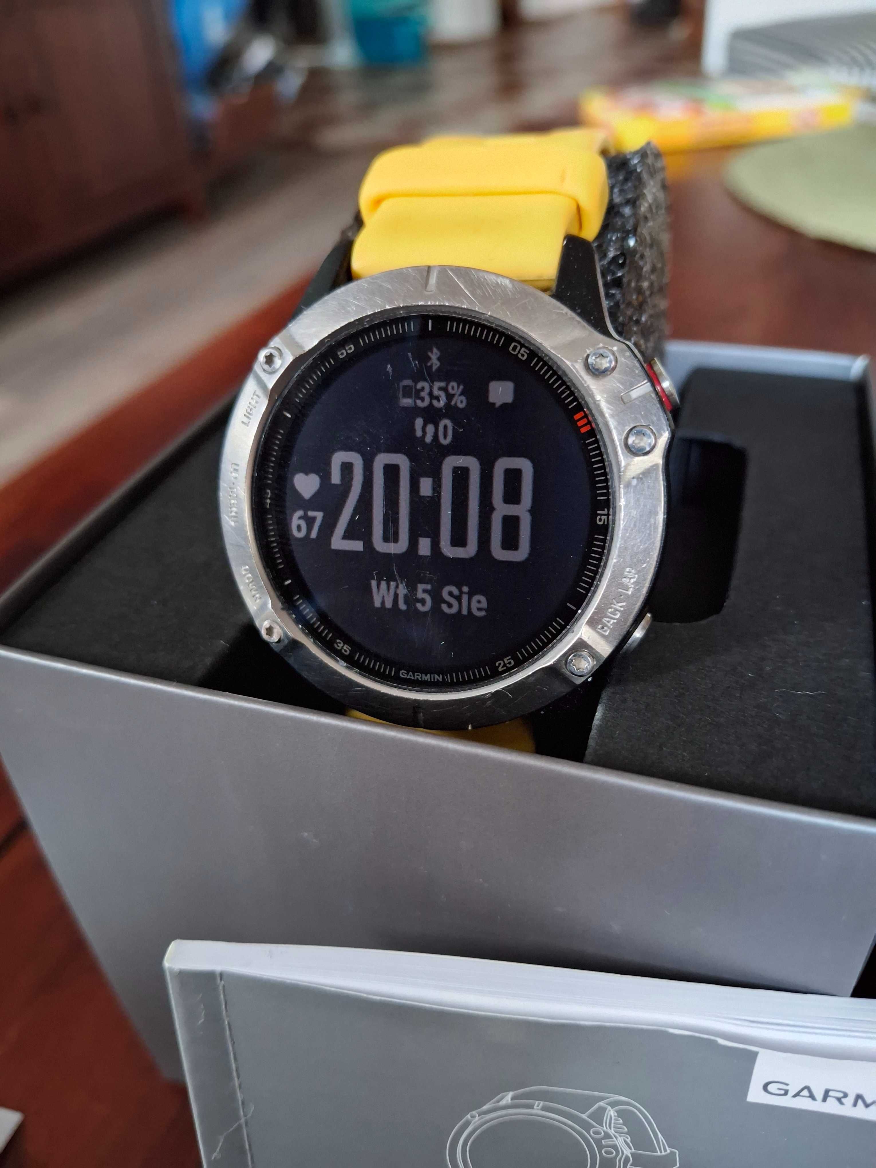 GARMIN Fenix 6 + komplet pasków