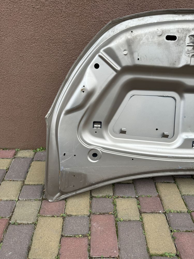Капот Renault Lodgy Renault Dokker 2012