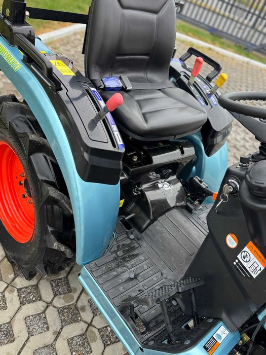 Hinomoto HM3020, 20hp, 4x4,unikalny kolor, VIP, 2025rok, HOMOLOGACJA