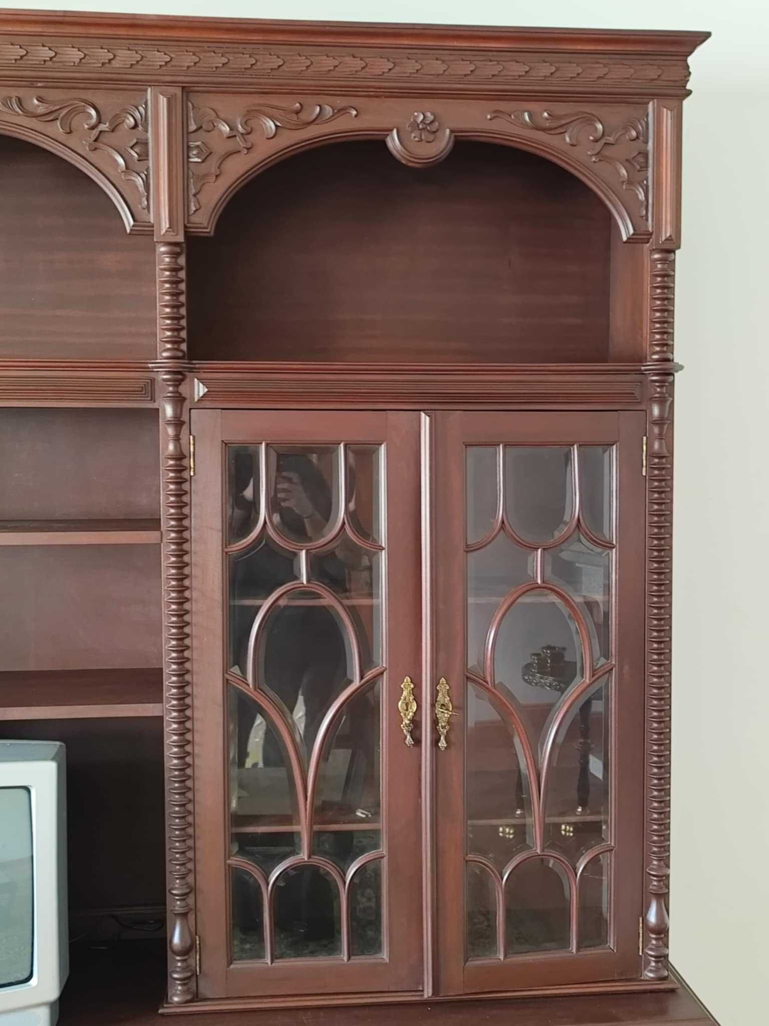 Móvel para sala/louceiro/televisão