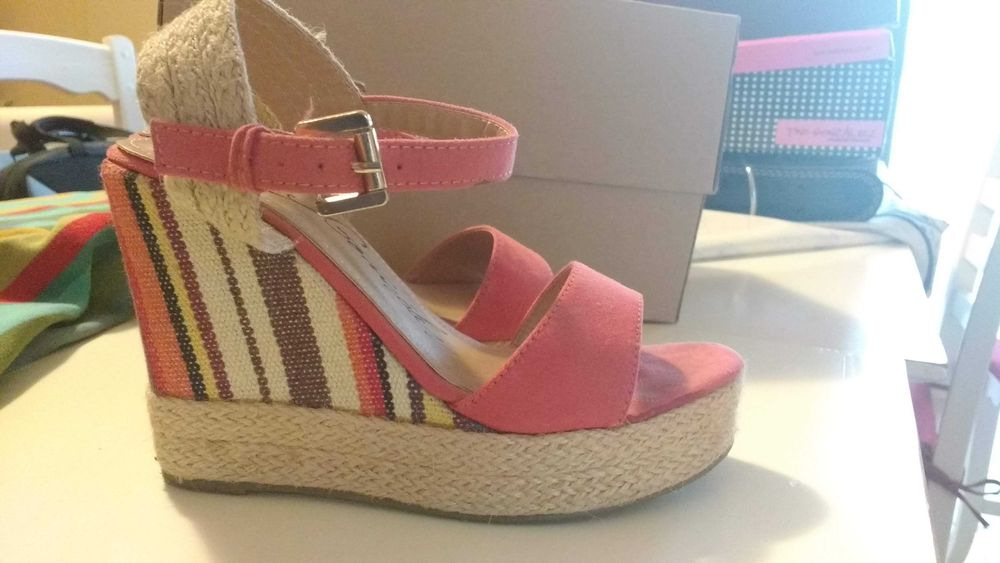 Sandálias rosa 36