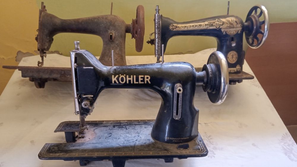 Maszyna do szycia Singer 2 szt ,Niesprawna Oraz maszyna  Kohler 1szt