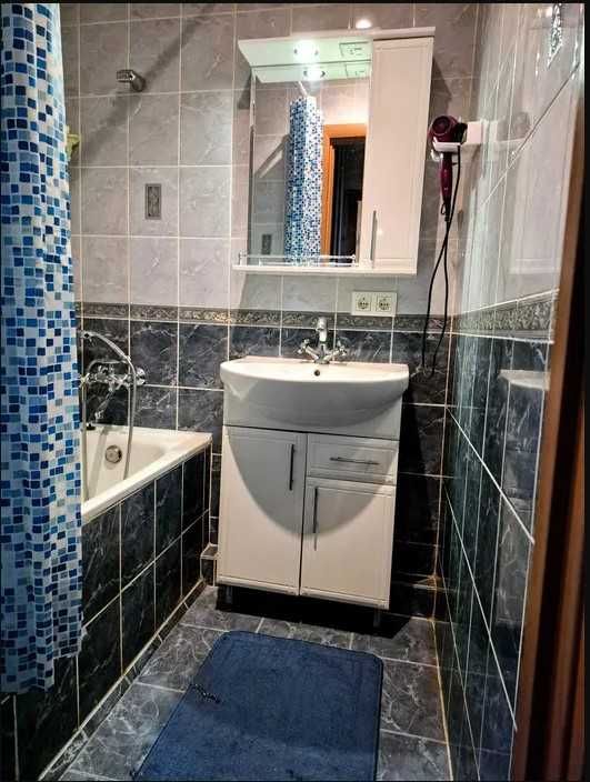 Продаж квартири с.Крюківщина,вул.Мічуріна,3-на,меблі,техніка