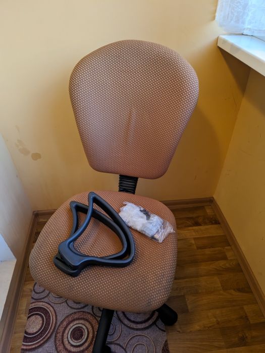 Стілець офісний 2 регулювання