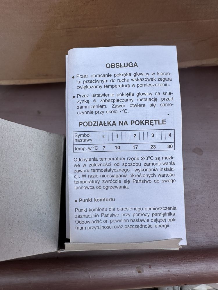 Głowica termostatyczna termosta grzejnikowy Mera Pnefal typ GZ-02-2