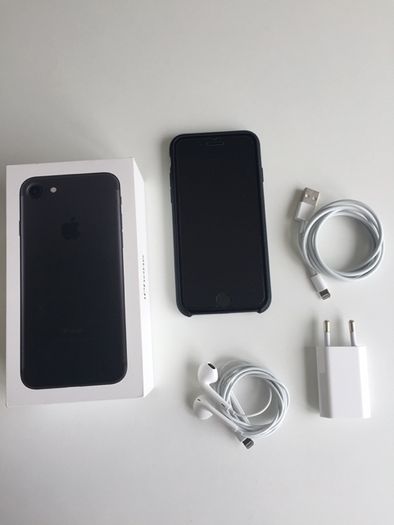 iPhone 7 - 32 GB Preto Desbloqueado + Capa + Película