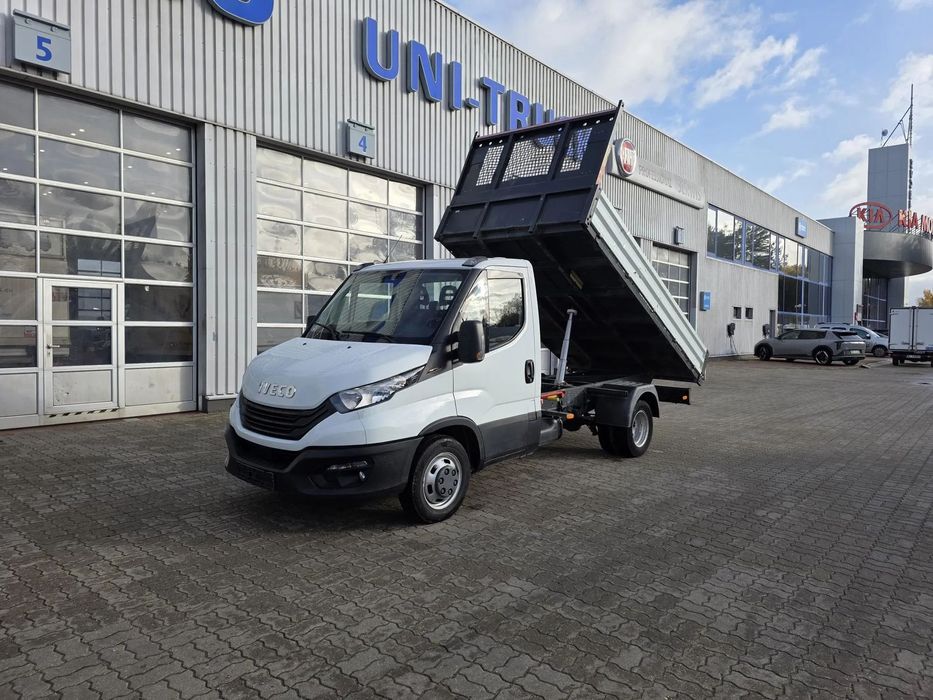 Iveco 35C16 Wywrotka Silnik 3L  Dealer Iveco Zabudowa o wymiarach 3600x2050x400