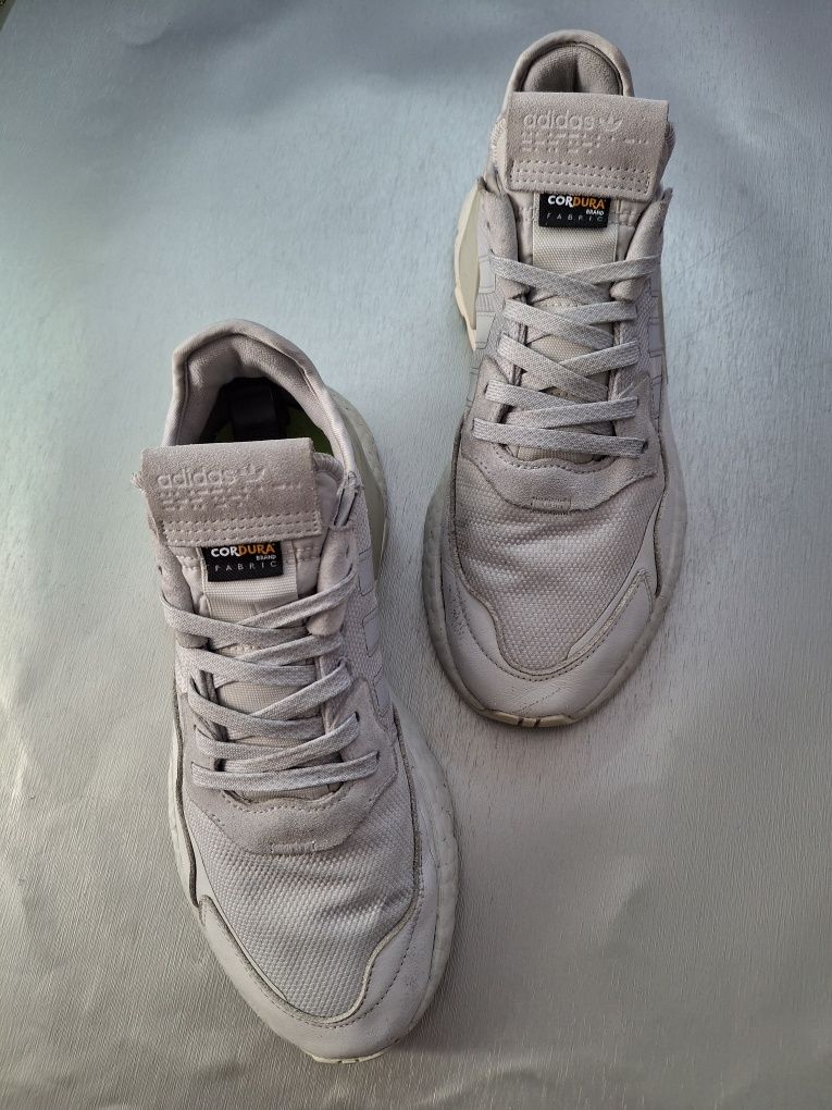 Кроссовки adidas Nite Jogger Grey
ОРИГИНАЛ 
Отлично подходят для занят
