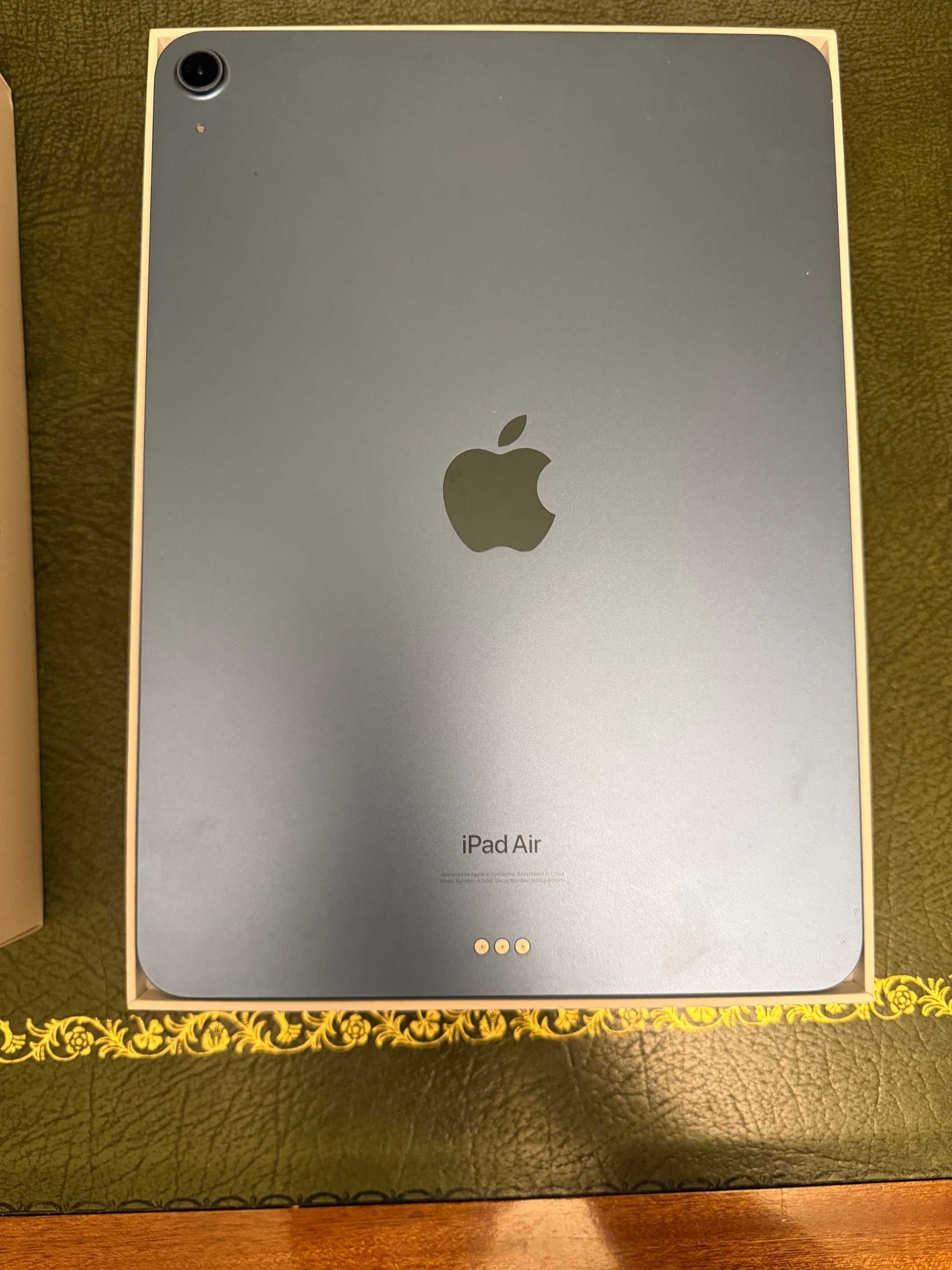 iPad Air Wifi 5 gen 10.9 64gb niebieski idealny