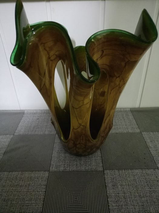 Przepiękny wazon/szklana rzeźba w stylu Murano zabarwienie tygrysie ok