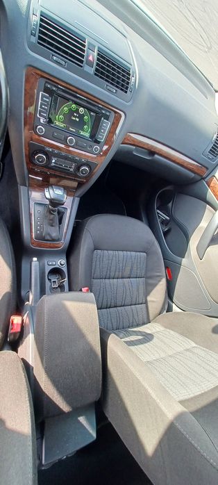 Skoda 1.4 tsi avtomat 2012