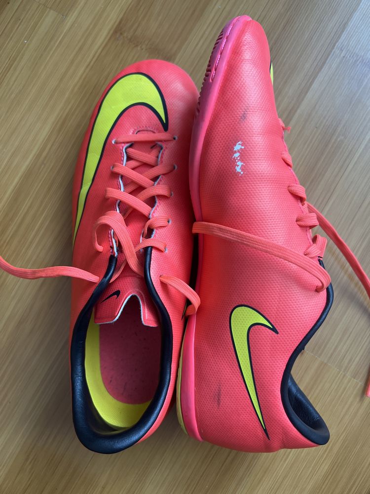 Футзалки Nike mercurial 37,5 розмір, 23,5см