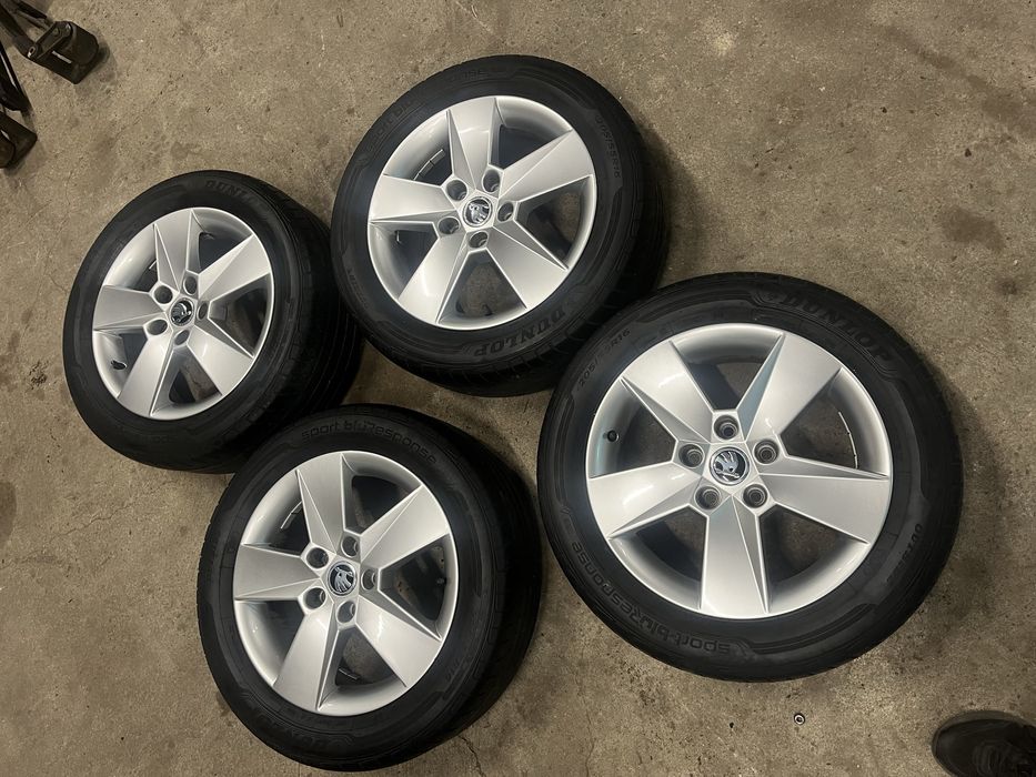 Felgi aluminiowe 16 cali skoda Octavia 5e Superb