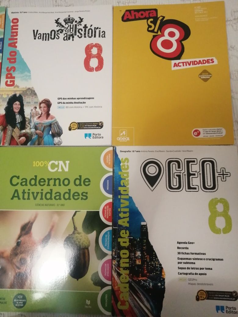 Cadernos escolares de atividades 8ano