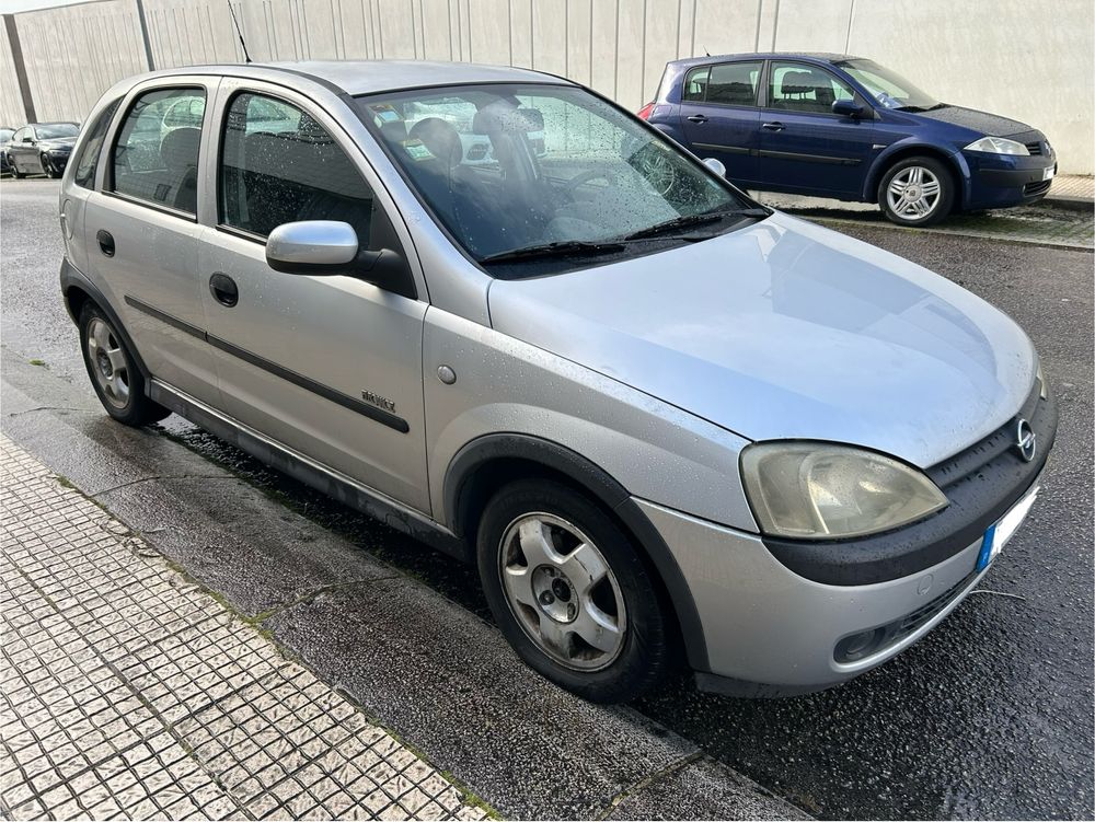 Opel Corsa 1.2 5p Elegance - particular