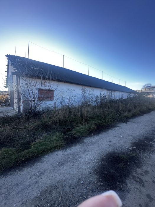 Продам склад 500 м2 с.Радча