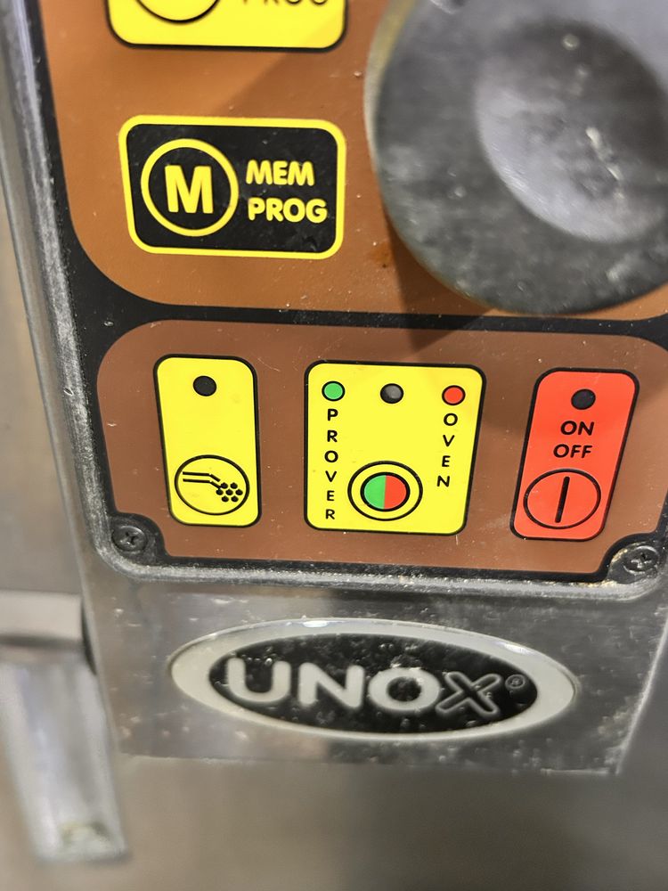 Распродажа! Конд витрина Frosty Unox Куб Холодильник недорого б у