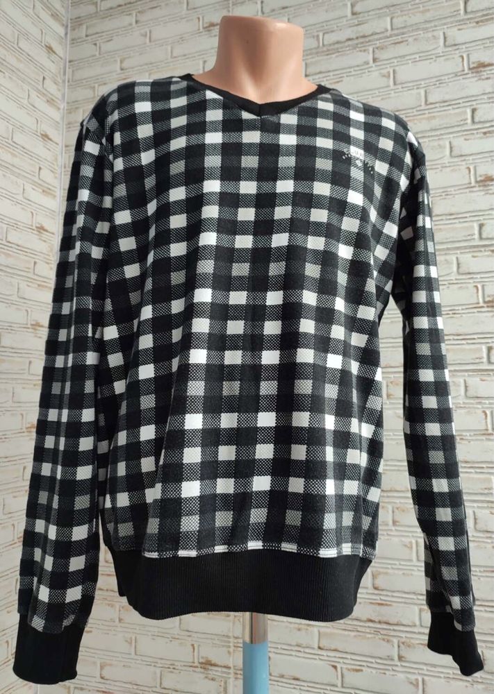 Продам свитер, в отличном состоянии, XL