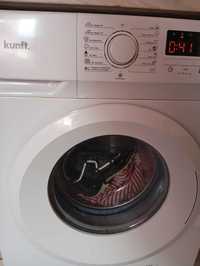 Máquina de lavar a roupa com garantia ainda em dia