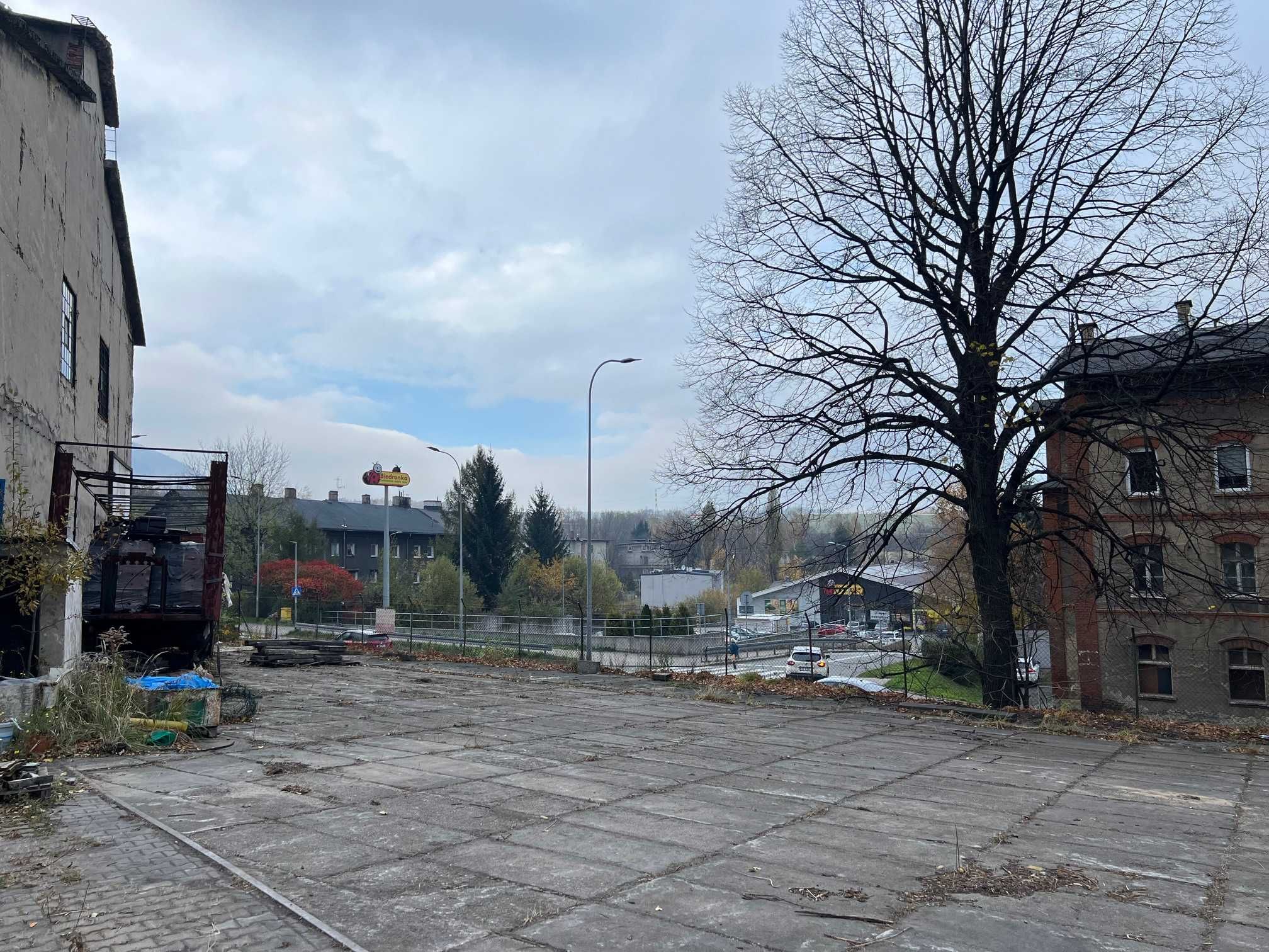 Wydzierżawię plac Centrum 200m2-1000m2 hala Warsztat STRÓŻ 24/7 komis
