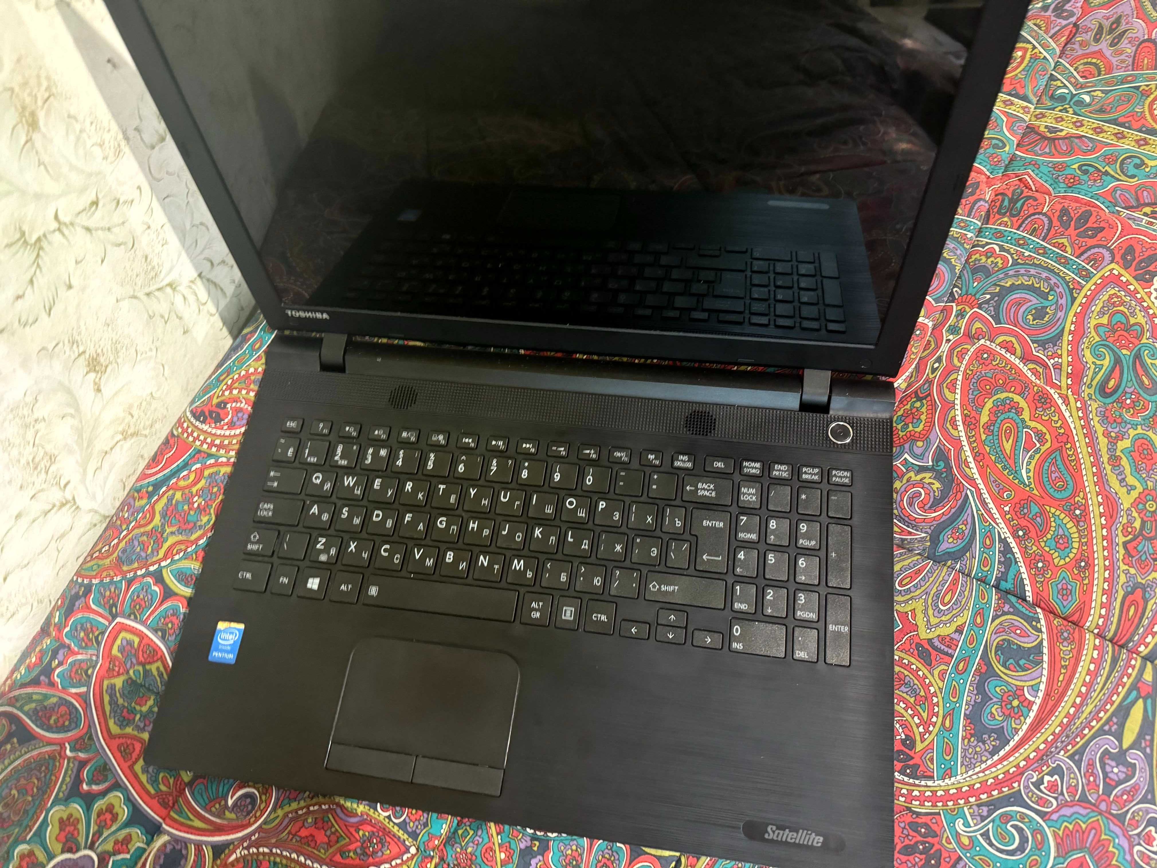 Toshiba Satellite C55 C5241 (проблема роботи від акб)
