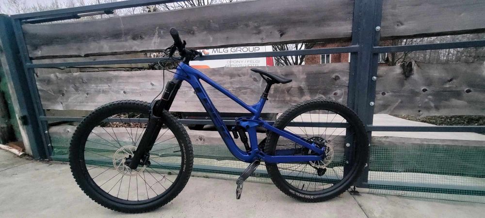 trek slash 8 M stan jak nowy