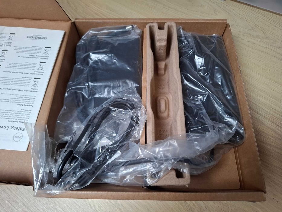 nowa stacja dokująca z zasilaczem Dell Thunderbolt Dock - WD19TB