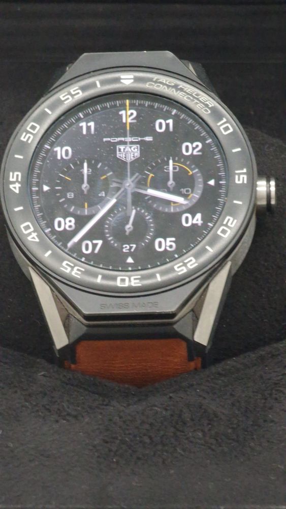 TAG Heuer Connected Swiss Made