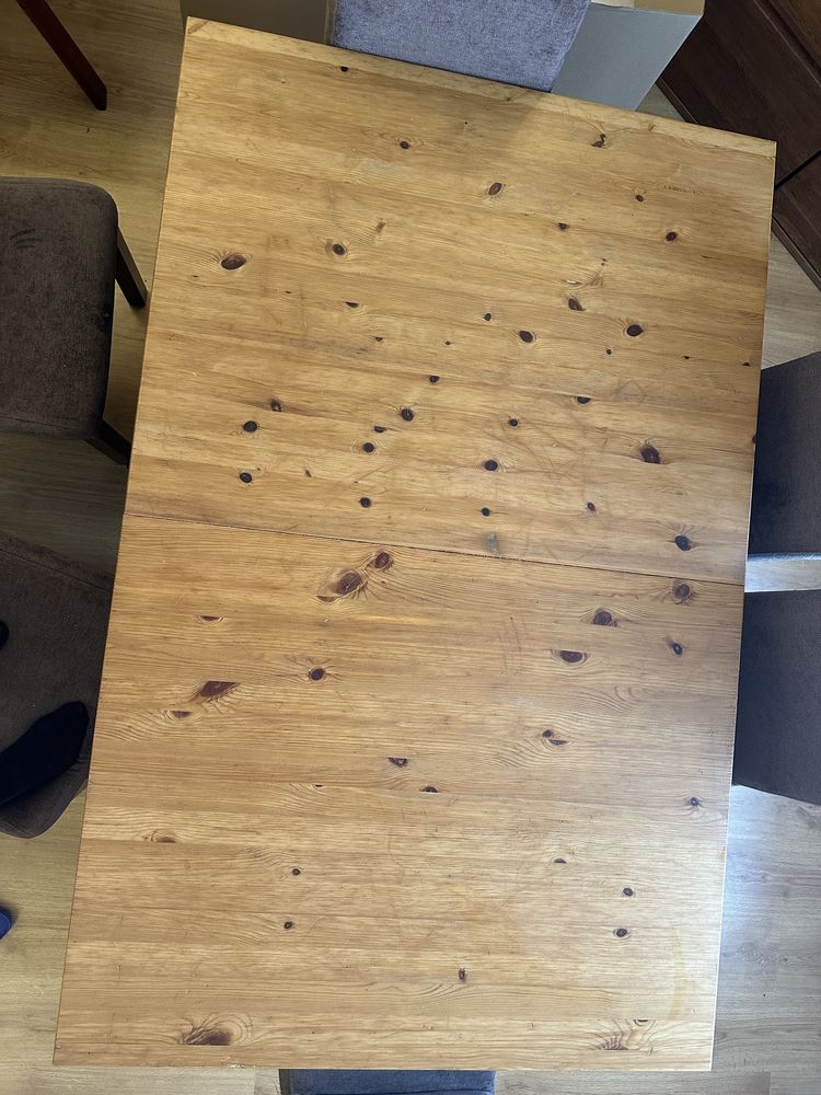 Drewniany stół IKEA
