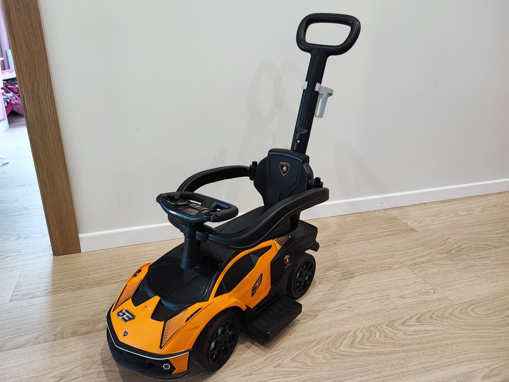 Autko jeździk pchacz Lamborghini
