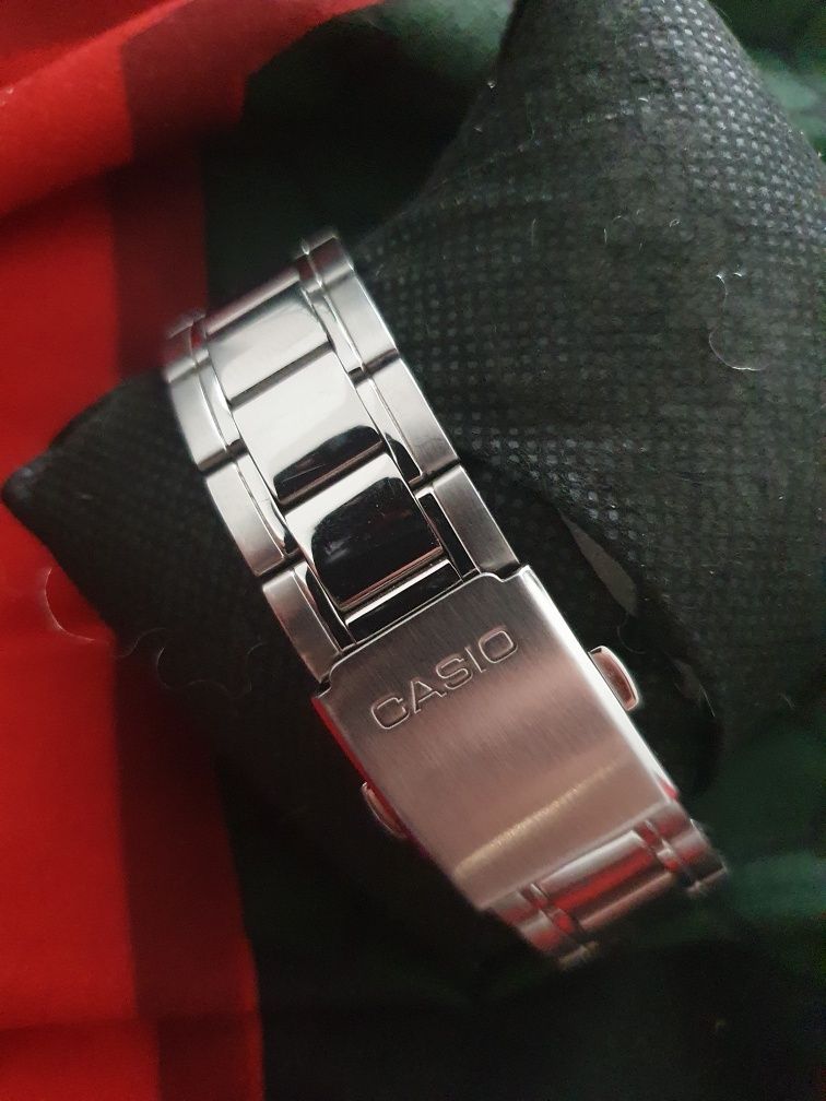 Zegarek męski casio mtp-1384d-1avef