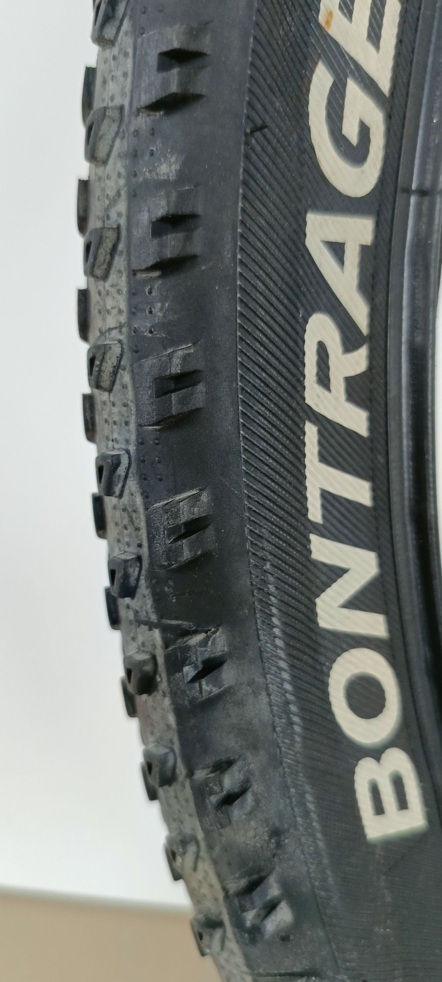 Opona Bontrager XR1 Team Issune TLR 29x2,20.