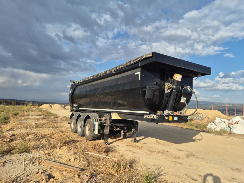 Semi Reboque Kassbohrer