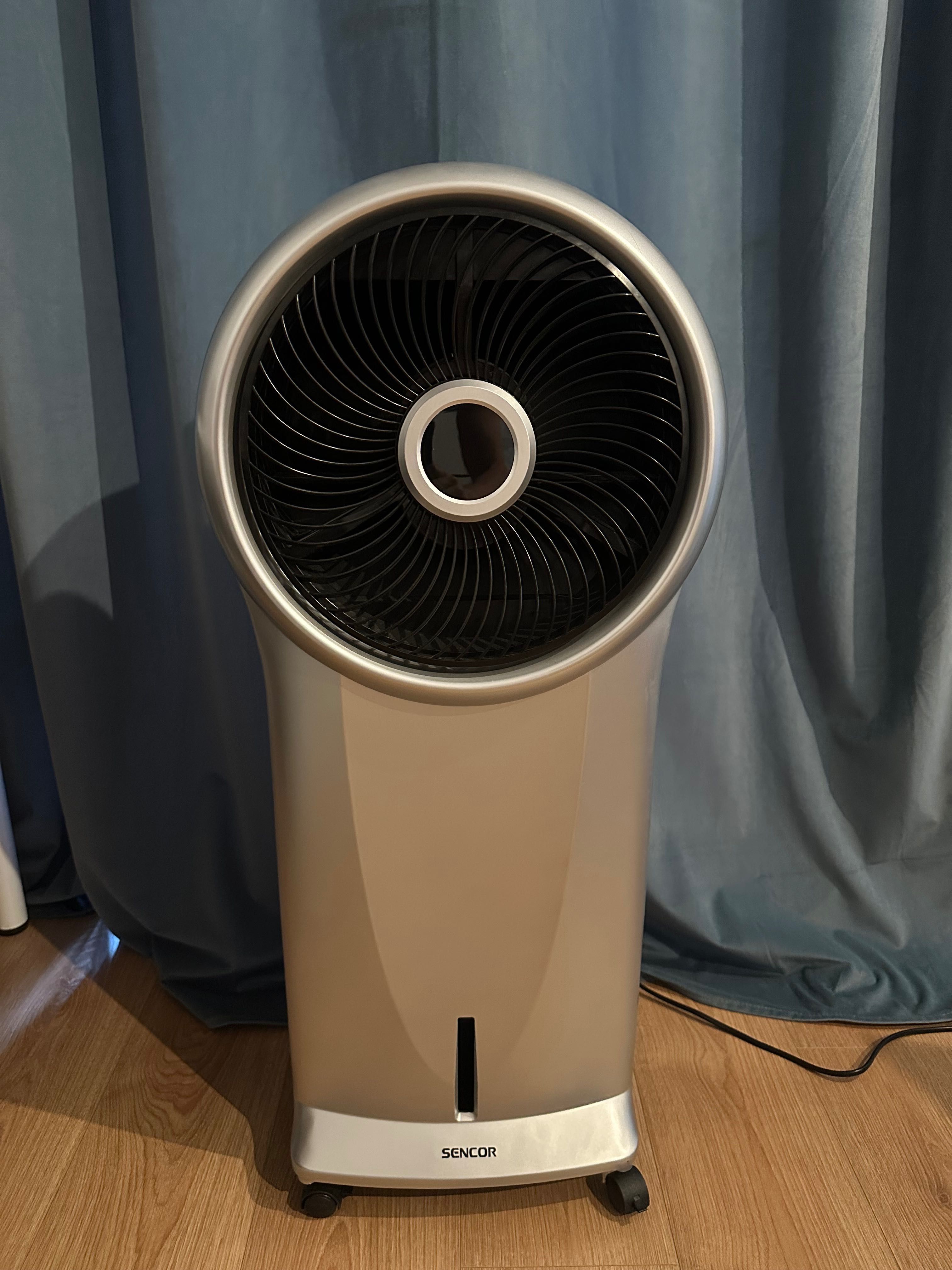 Klimator Sencor SFN 9011SL