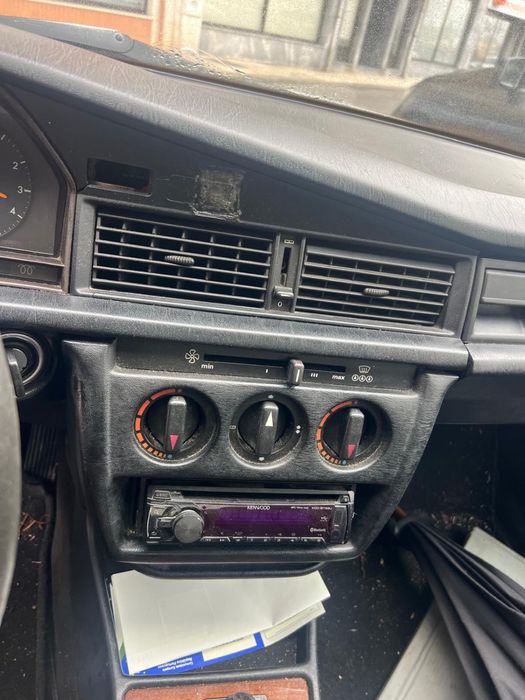 Mercedes 190D 5V