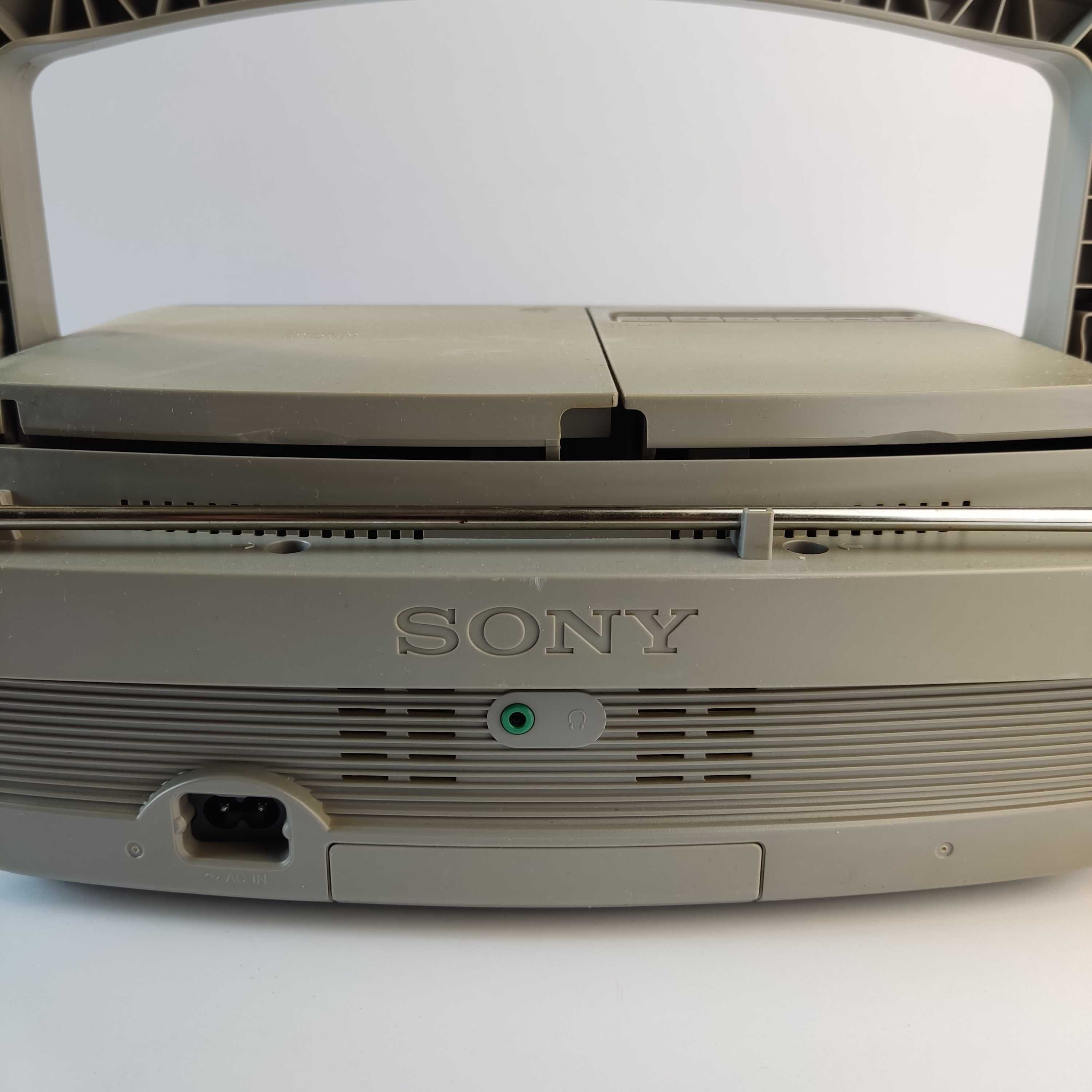 Radiomagnetofon z CD - SONY CFD-S05 - sprawny